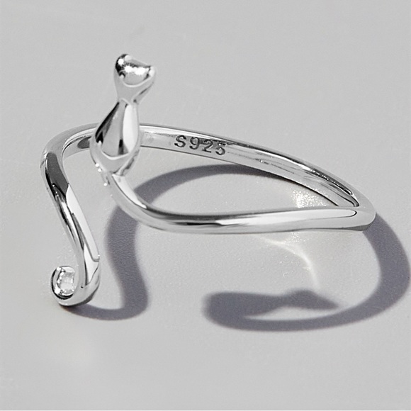 Cat Shape 925 Sterling Silver Ring - Picture 2 of 5